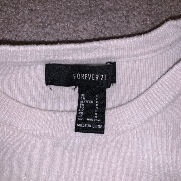 White cropped sweater - Picture 2 of 3